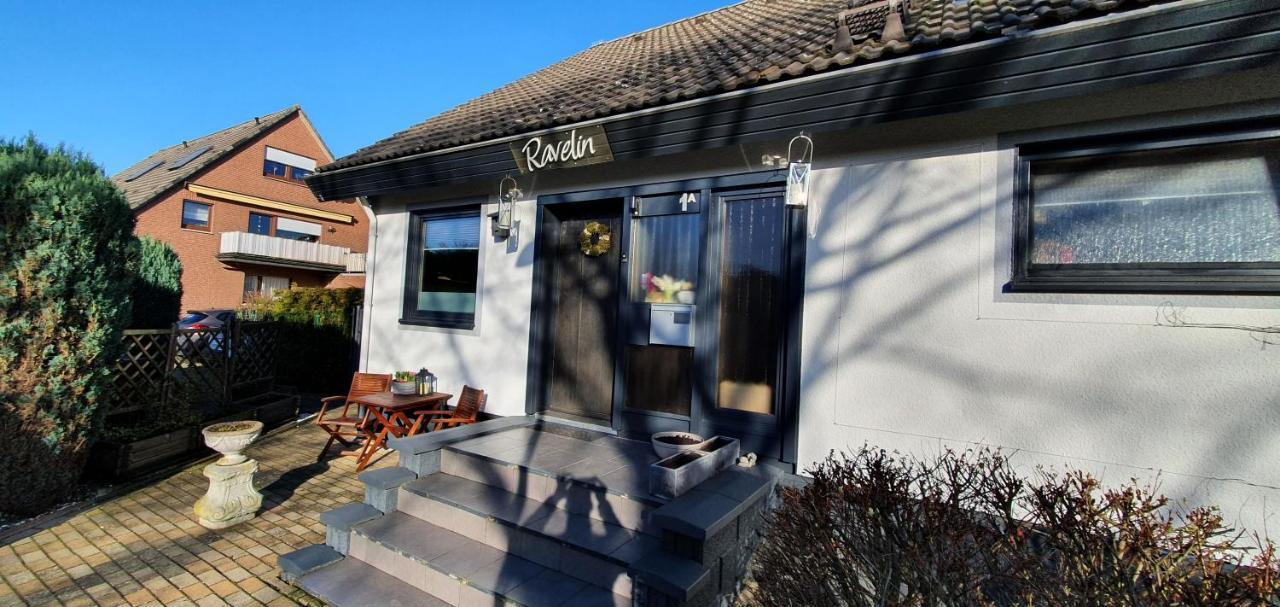 Bed & Breakfast Ravelin レース エクステリア 写真