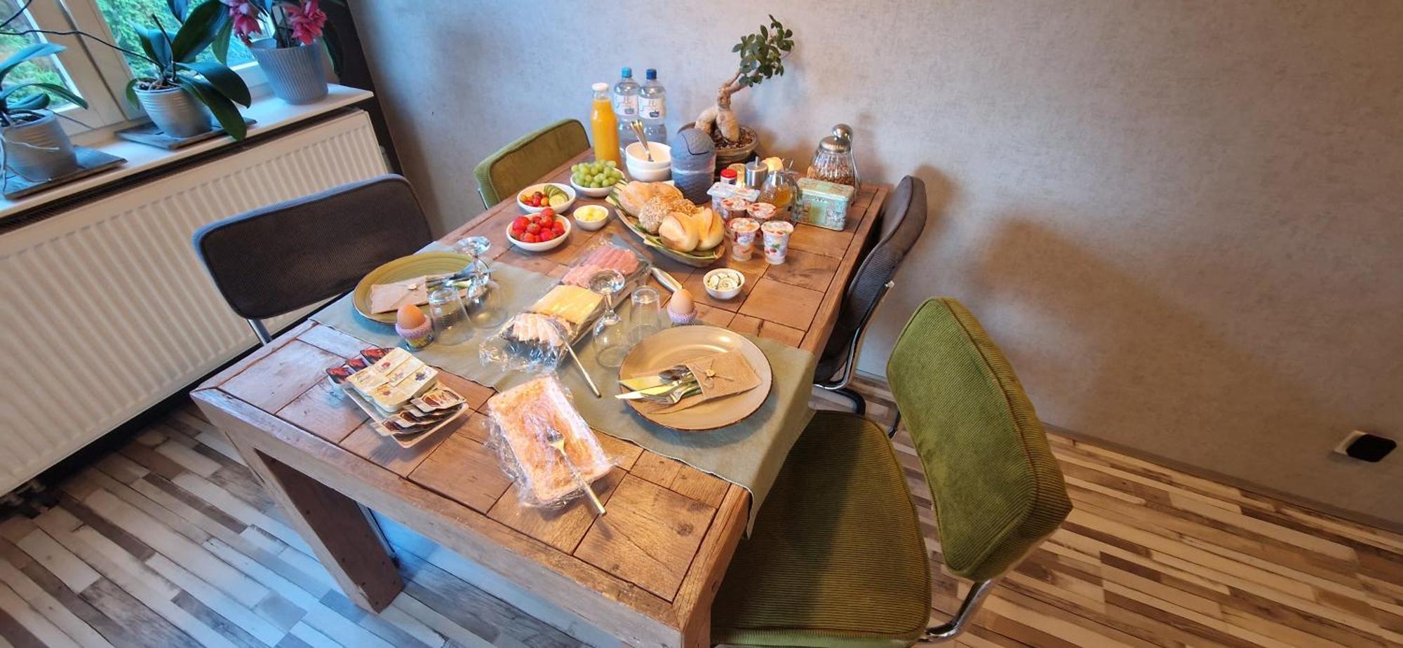 Bed & Breakfast Ravelin レース エクステリア 写真