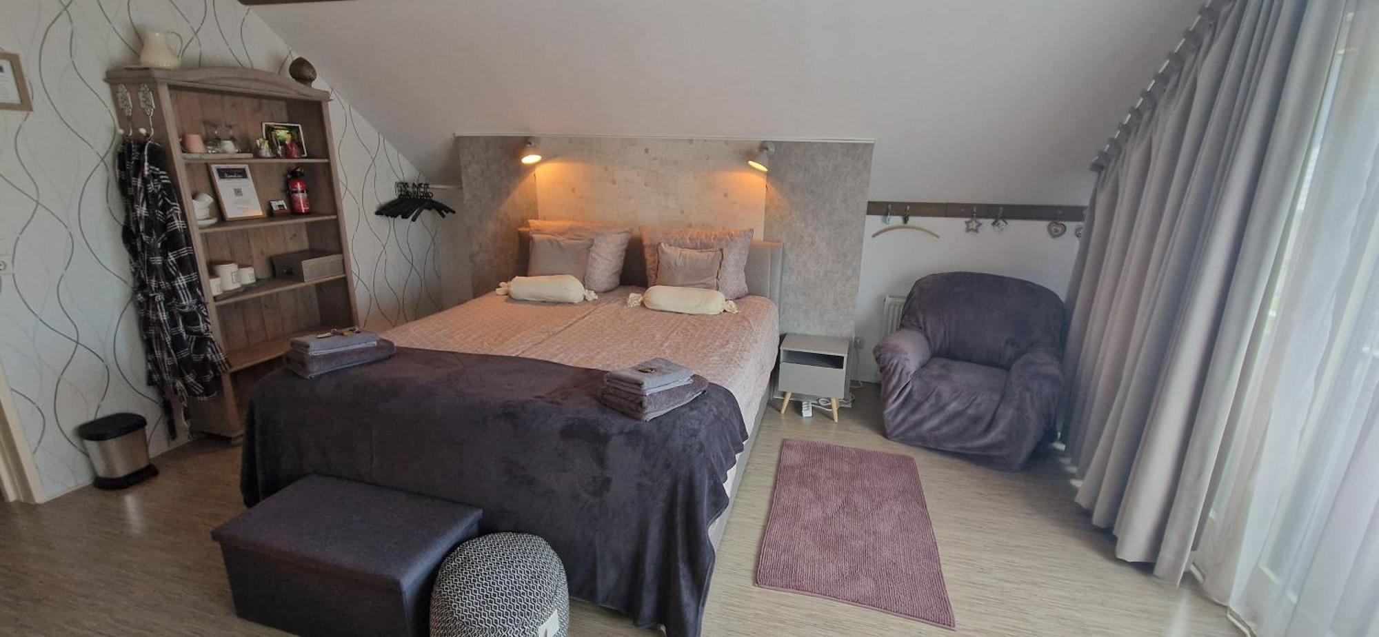 Bed & Breakfast Ravelin レース エクステリア 写真