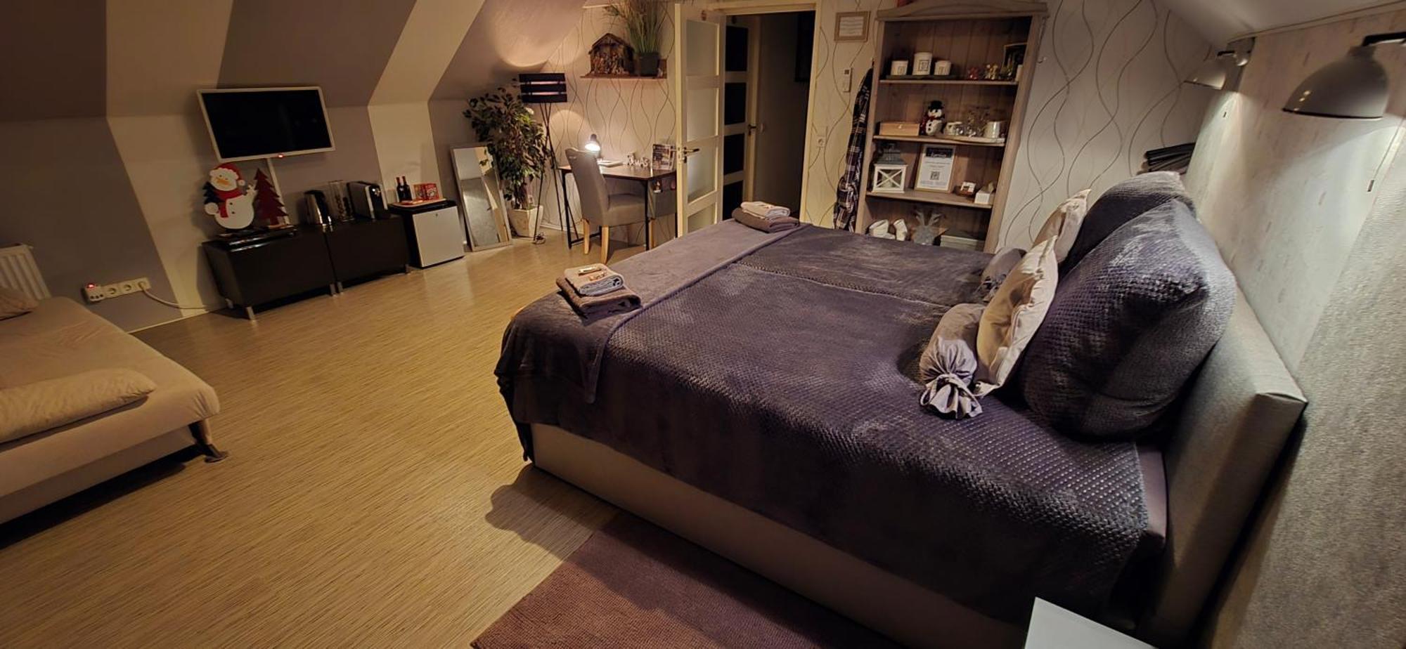 Bed & Breakfast Ravelin レース エクステリア 写真